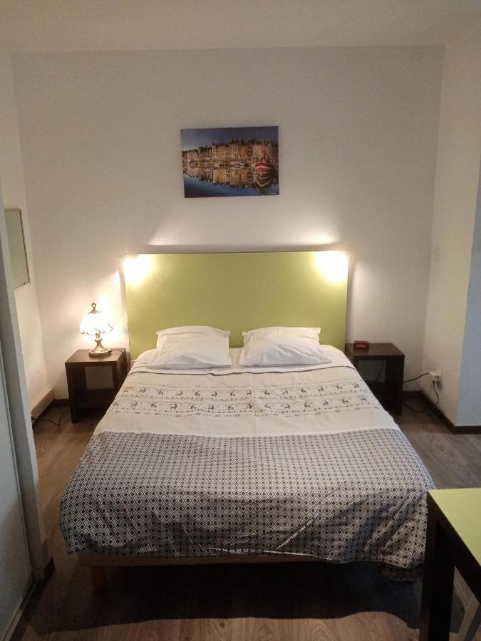 Apartment Entre Le Pont 9 Et L'eveque , Les Hauts De Honfleur, Piscine, Wifi Et Parking Gratuits *