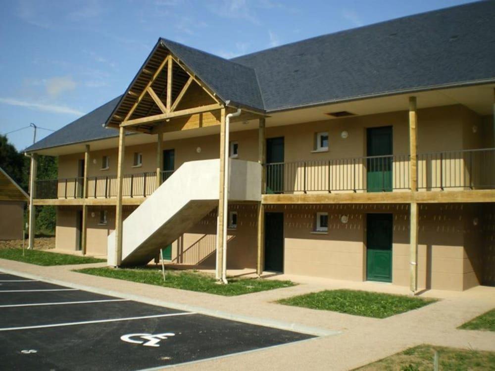 Entre Le Pont 9 Et L'eveque , Les Hauts De Honfleur, Piscine, Wifi Et Parking Gratuits Equemauville
